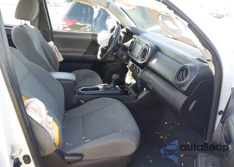 2017 Toyota Tacoma Sr z USA, uszkodzony, nr VIN 5TFRX5GN0HX100152